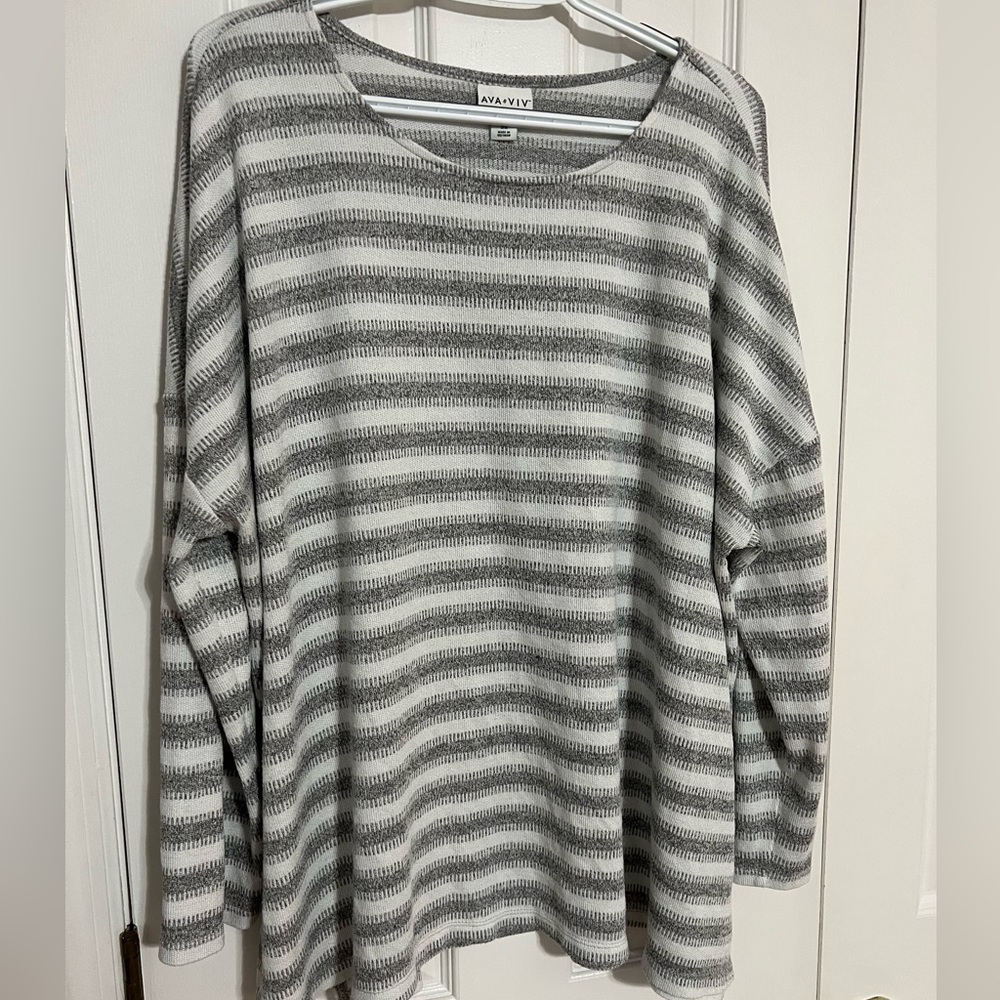 Womens Ava and Viv Plus size grey striped sweater